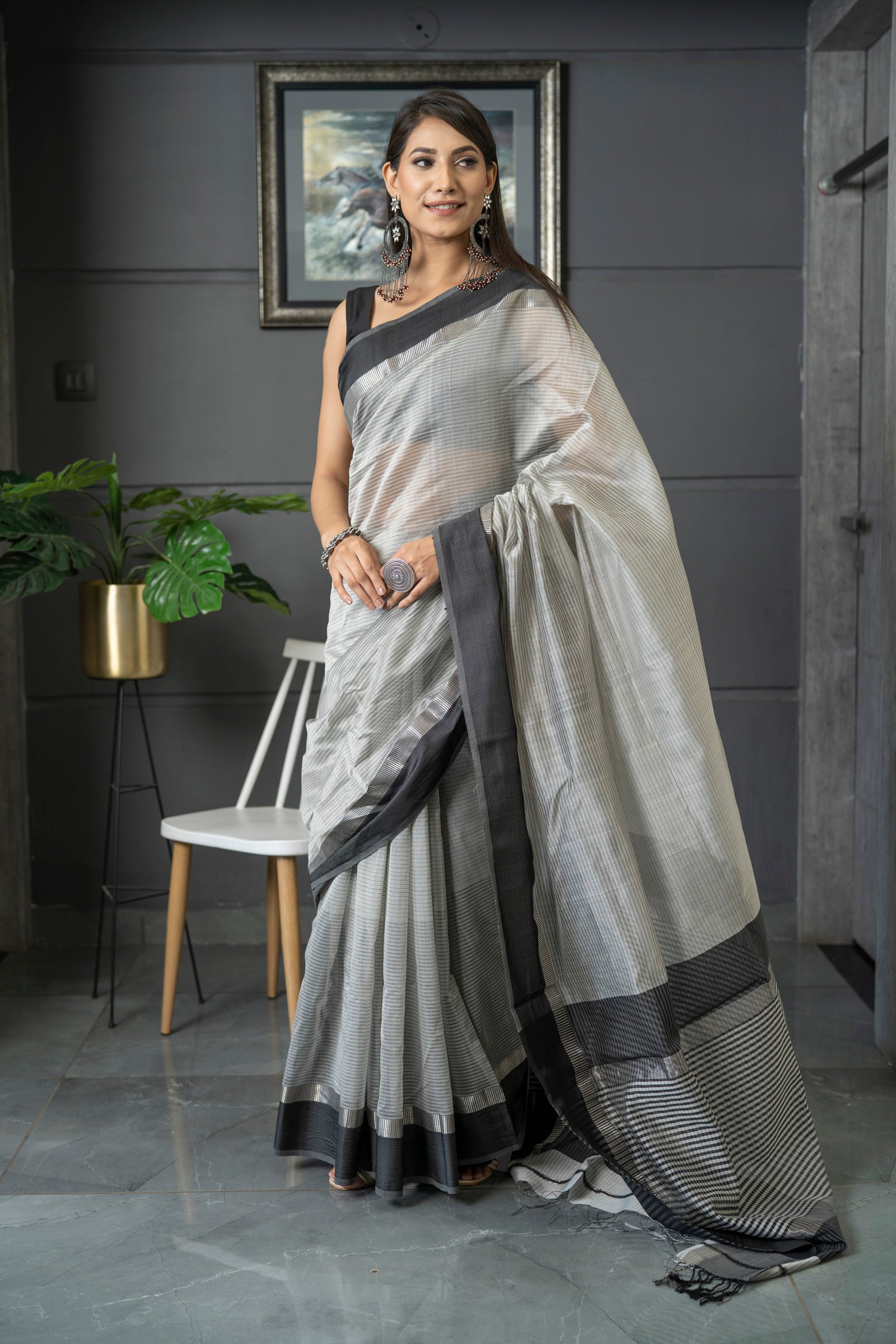 Isha Borah Maheshwari Handloom Saree Maahishmati Sarees