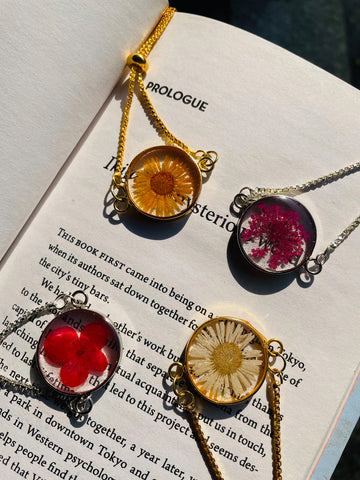 Resin Art Jewellery - Handmade Preserved Dried Flowers Pendants with Chain - Set of 4