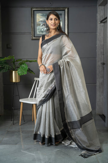 Isha - ईशा Maheshwari Handloom Silk by Cotton Saree