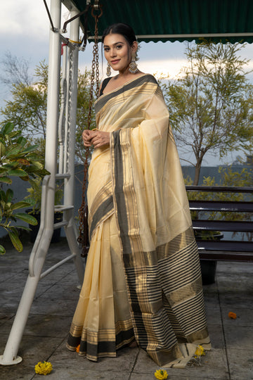 Nitha - Maheshwari Handloom Silk Saree with Black & Golden Border