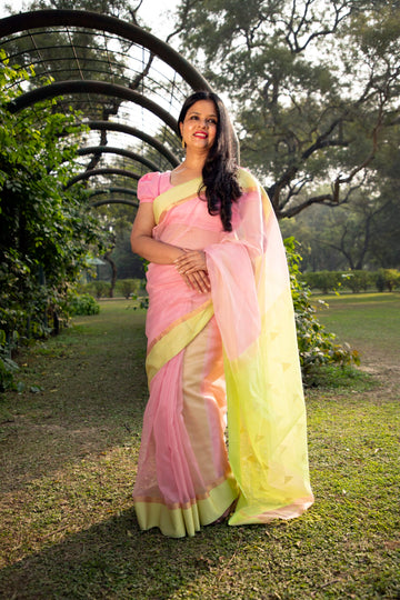 Urvi - Maheshwari Handloom Silk by Cotton Saree
